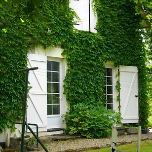 Appartement Independant Dans Maison Particuliere, Bayet